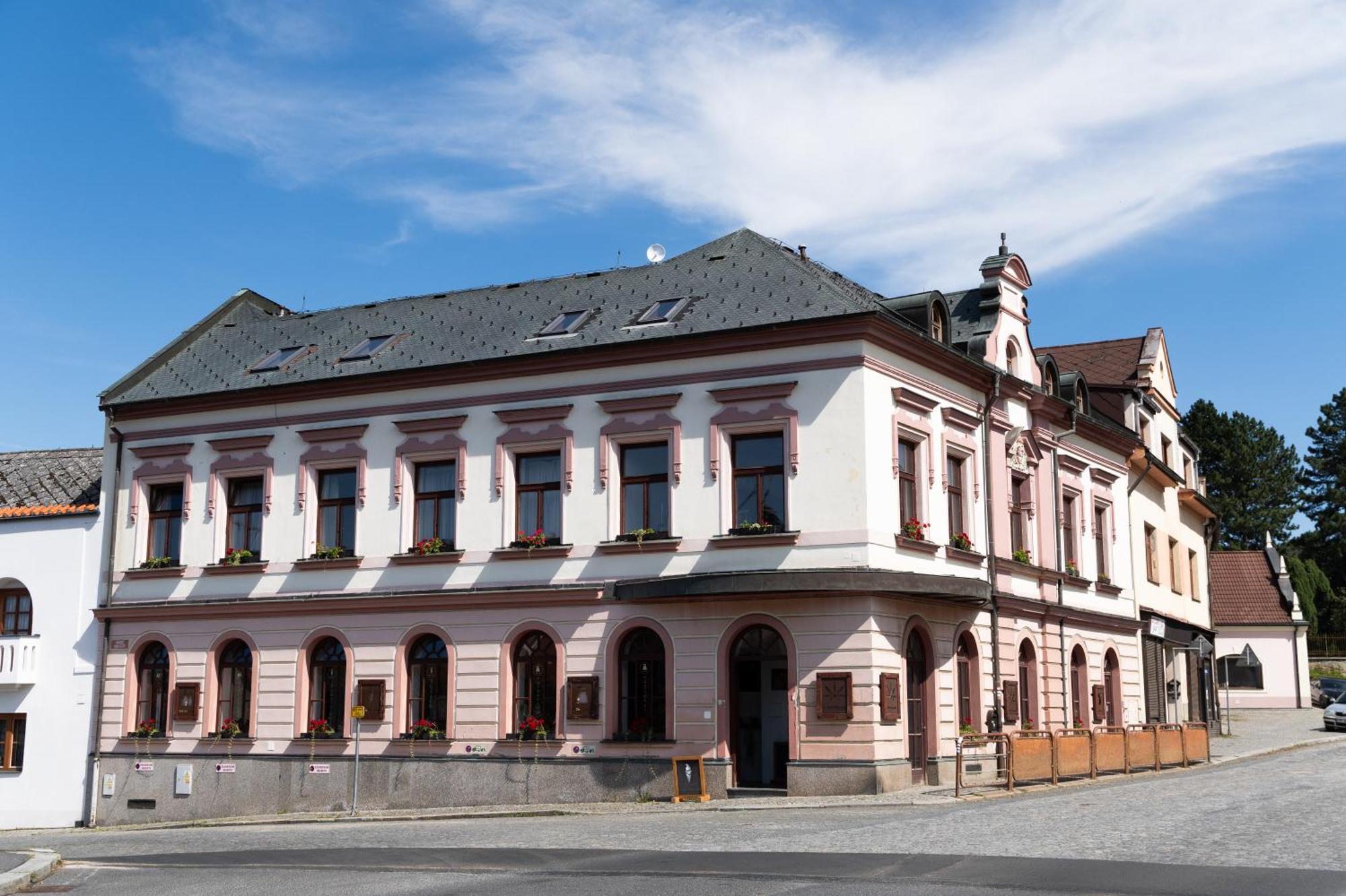 Apartmany Nabrezi Susice Nad Otavou 外观 照片
